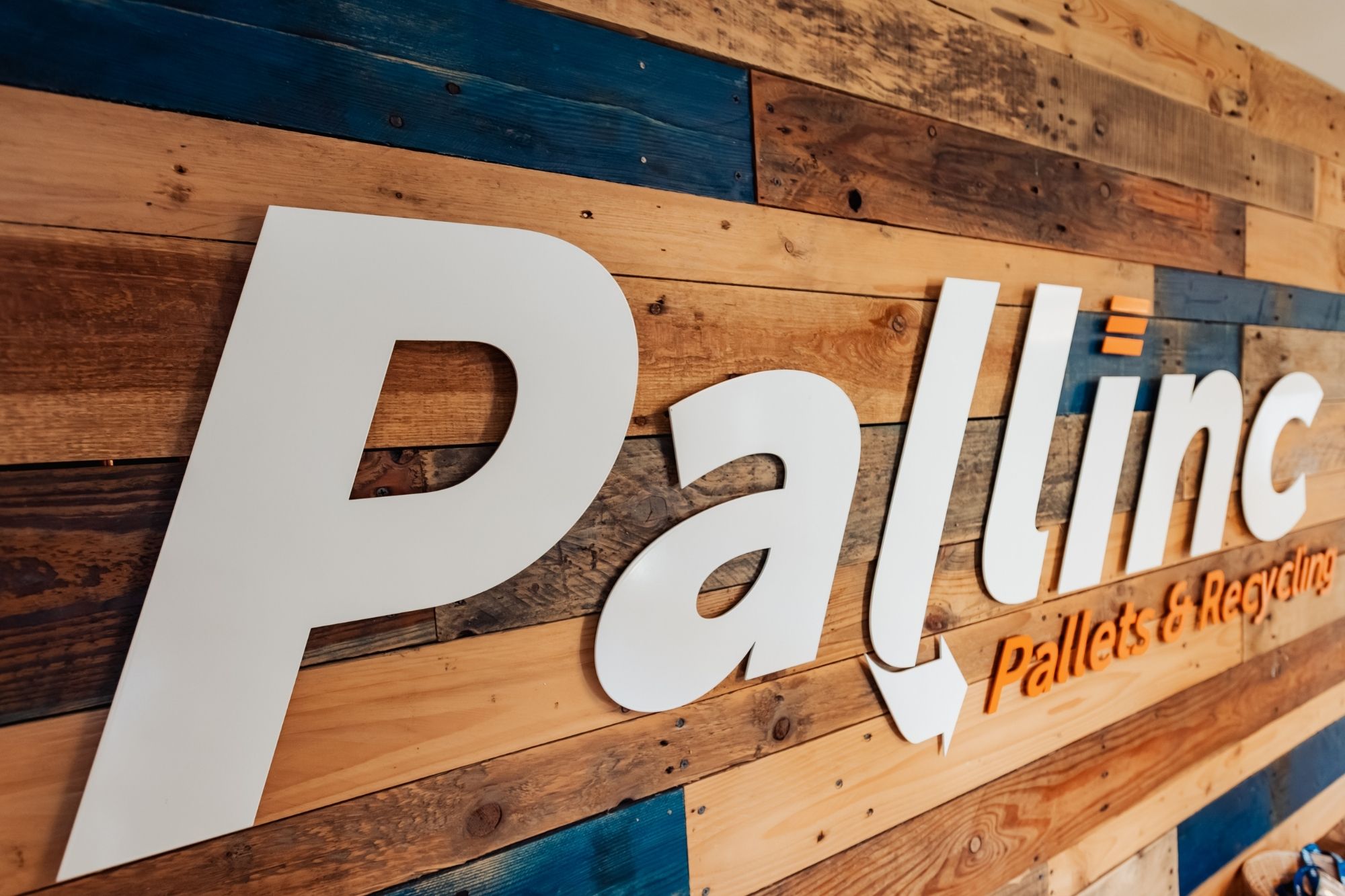 Pallinc Signage